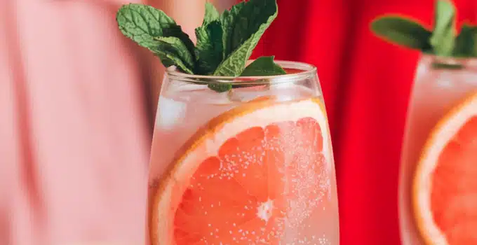 Gal Pals Grapefruit Sparkle Mocktail
