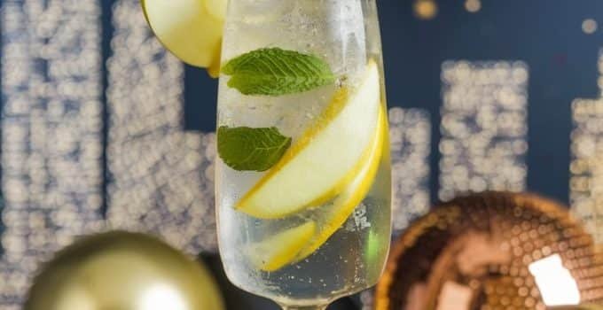 Golden Apple Ginger Spark Mocktail